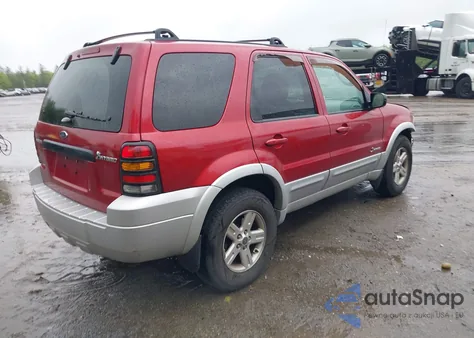 2005 Ford Escape Hybrid z USA, uszkodzony, nr VIN 1FMCU96H95KC81872